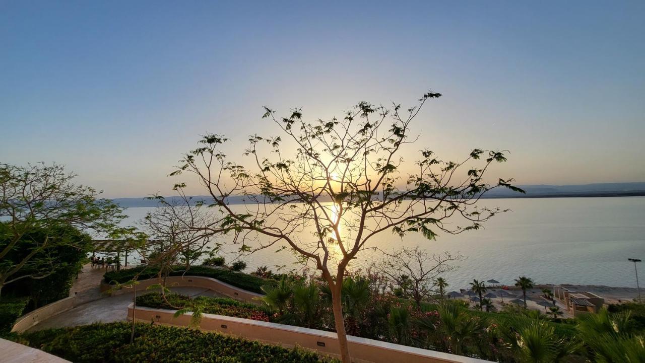 Comfy Stays Sea View Apartments At Deadsea Samarah Resort Sweimeh Екстериор снимка